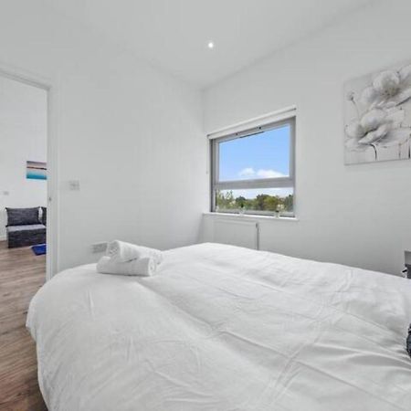 Delta 2 Bedroom Flat In London Dp102 クロイドン エクステリア 写真